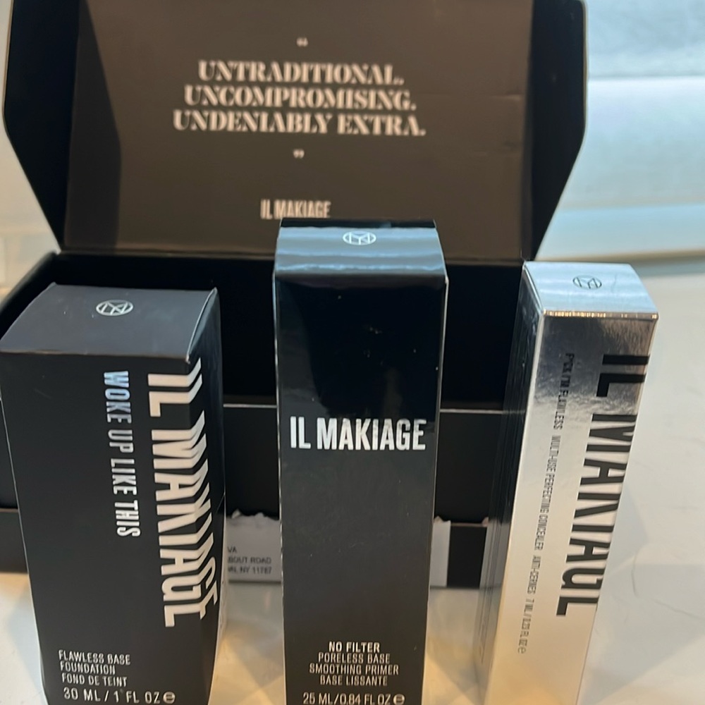 Il makiage primer, foundation, and concealer. BRAND NEW, never opened,sealed